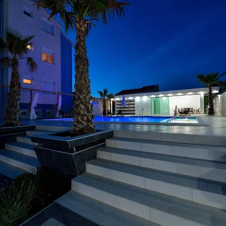Boutique Ad Astra Apartment *